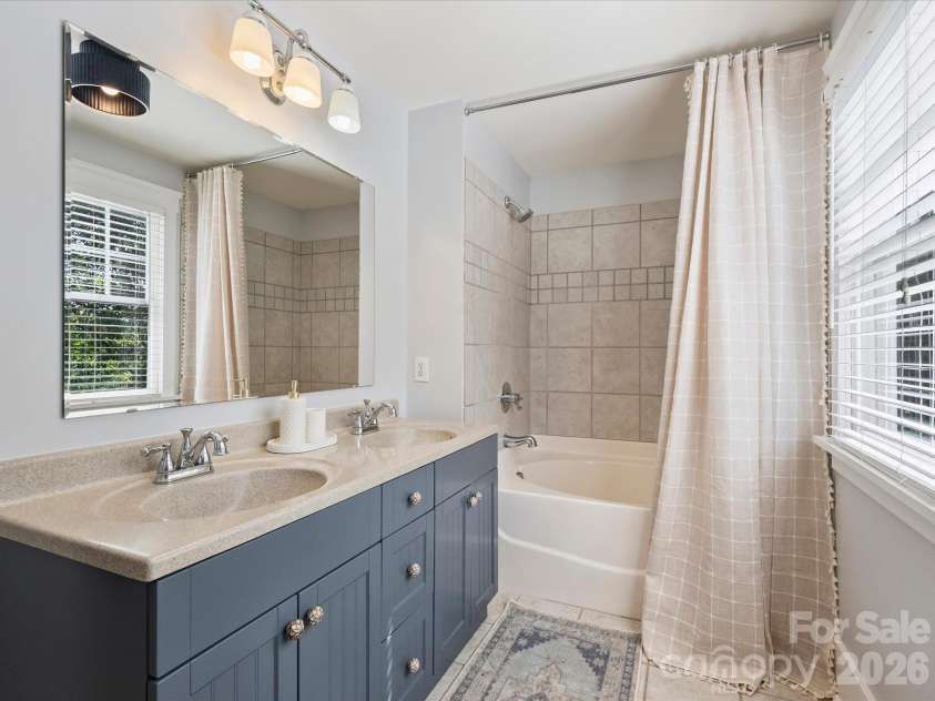 5919 Creola Road, Charlotte, NC 28270.  MLS# CAR4435518, YatesRealty ID 57786. Full Bath