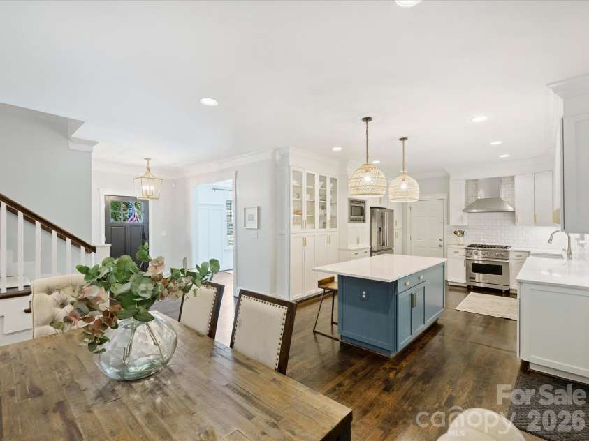 5919 Creola Road, Charlotte, NC 28270.  MLS# CAR4435518, YatesRealty ID 57786. Kitchen