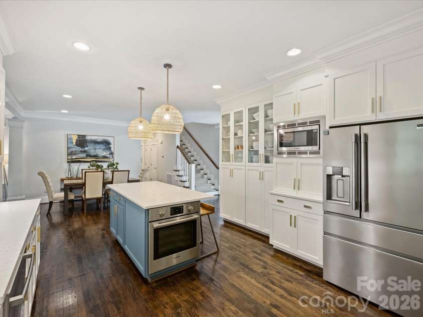 5919 Creola Road, Charlotte, NC 28270.  MLS# CAR4435518, YatesRealty ID 57786. Kitchen