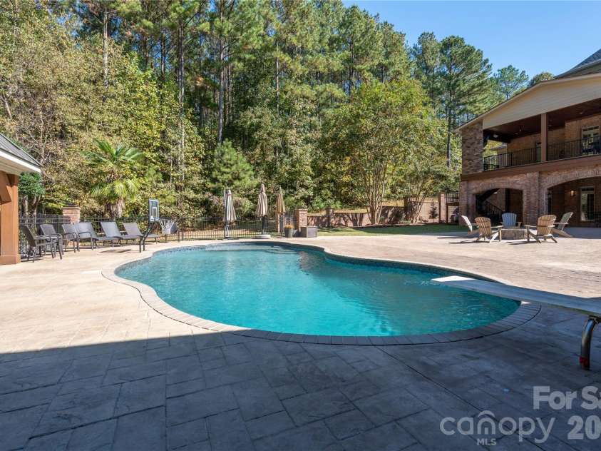 000 Main Street, Kings Mountain, NC 28086.  MLS# CAR4435034, YatesRealty ID 57787. Outdoor-Pool
