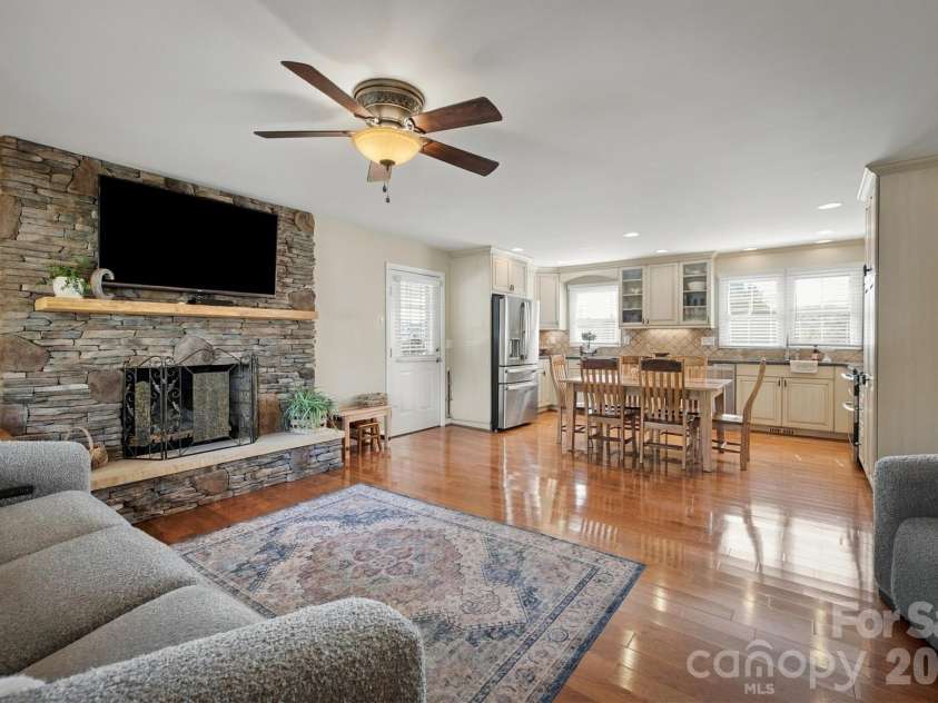 343 Spruce Avenue, Hudson, NC 28638.  MLS# CAR4428989, YatesRealty ID 57789. 