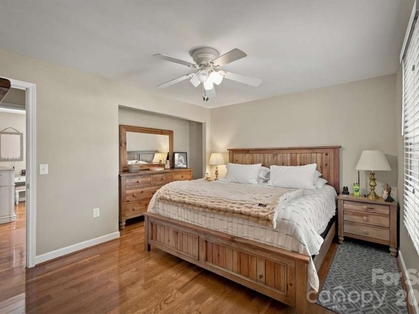 343 Spruce Avenue, Hudson, NC 28638.  MLS# CAR4428989, YatesRealty ID 57789. 