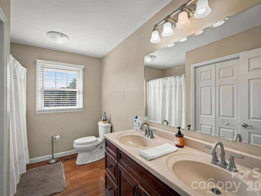343 Spruce Avenue, Hudson, NC 28638.  MLS# CAR4428989, YatesRealty ID 57789. 
