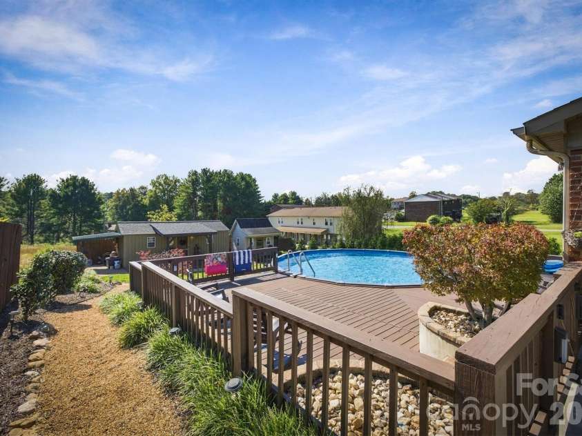 343 Spruce Avenue, Hudson, NC 28638.  MLS# CAR4428989, YatesRealty ID 57789. 