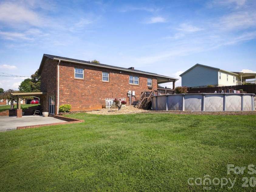 343 Spruce Avenue, Hudson, NC 28638.  MLS# CAR4428989, YatesRealty ID 57789. 