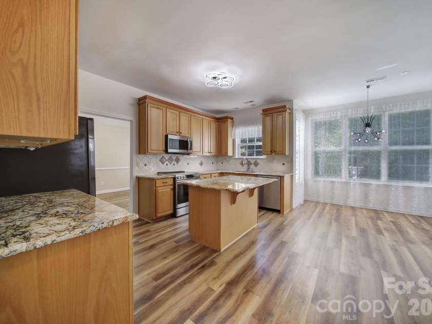 2523 Legacy Park Boulevard, Fort Mill, SC 29707.  MLS# CAR4434645, YatesRealty ID 57794. 