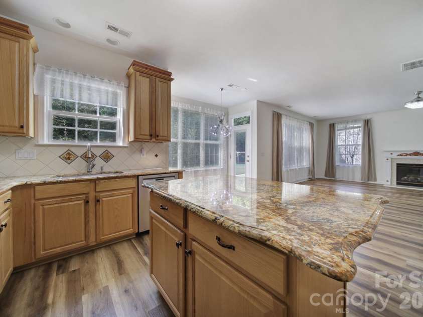 2523 Legacy Park Boulevard, Fort Mill, SC 29707.  MLS# CAR4434645, YatesRealty ID 57794. 