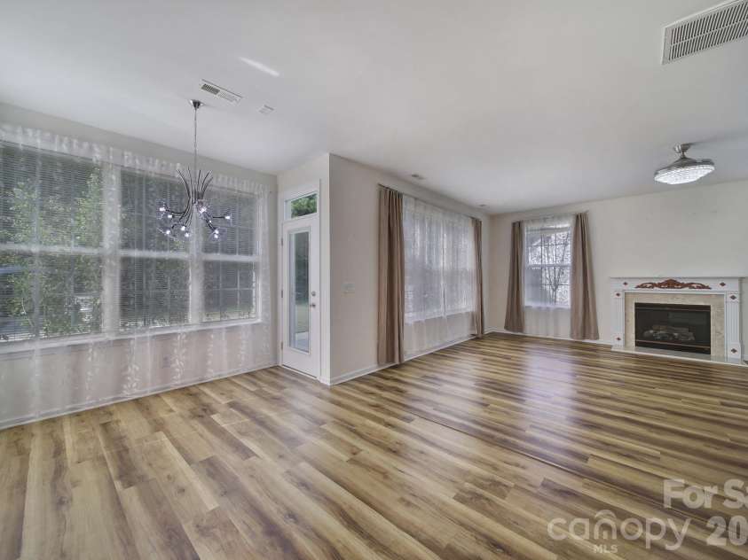 2523 Legacy Park Boulevard, Fort Mill, SC 29707.  MLS# CAR4434645, YatesRealty ID 57794. 