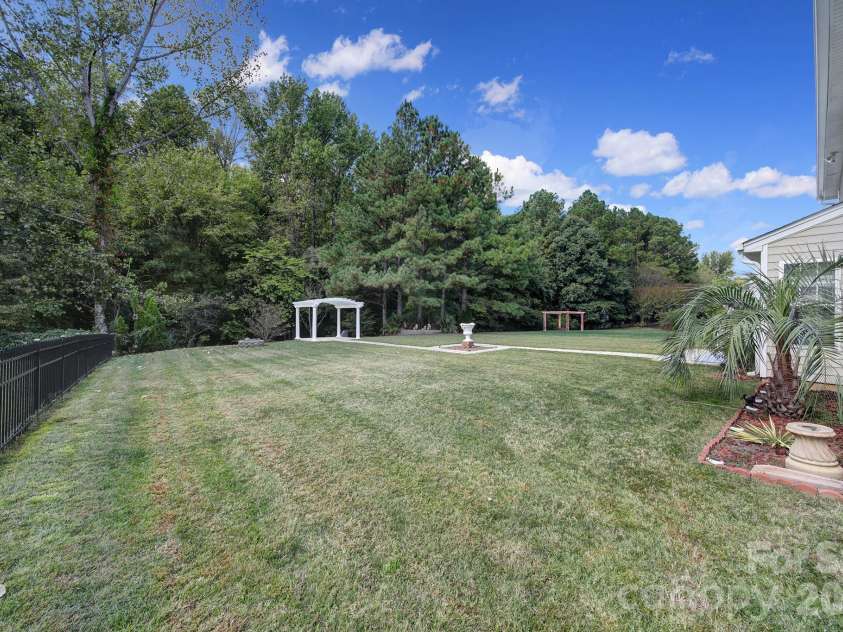 2523 Legacy Park Boulevard, Fort Mill, SC 29707.  MLS# CAR4434645, YatesRealty ID 57794. 