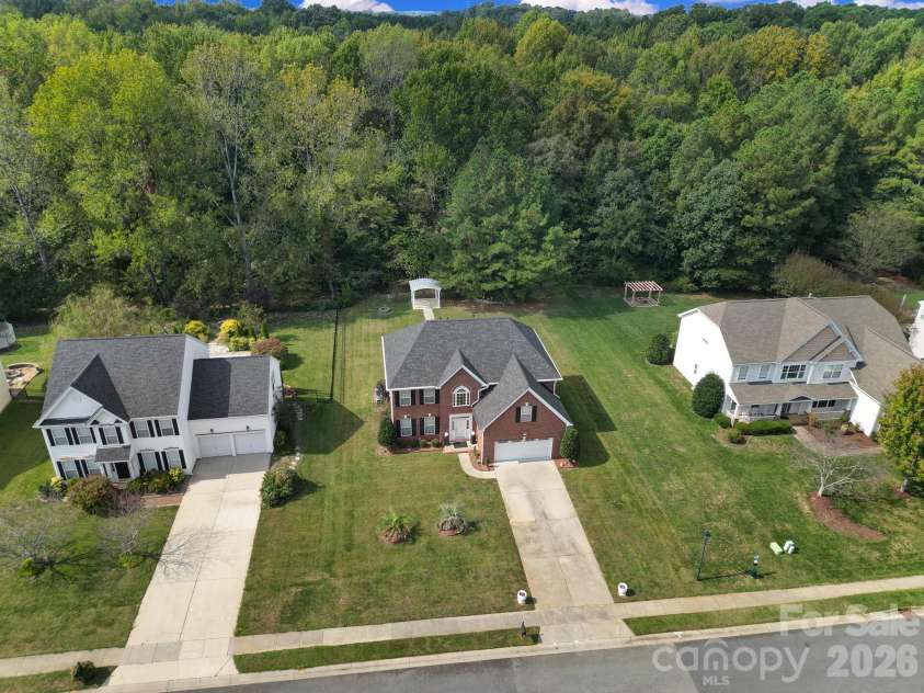 2523 Legacy Park Boulevard, Fort Mill, SC 29707.  MLS# CAR4434645, YatesRealty ID 57794. 