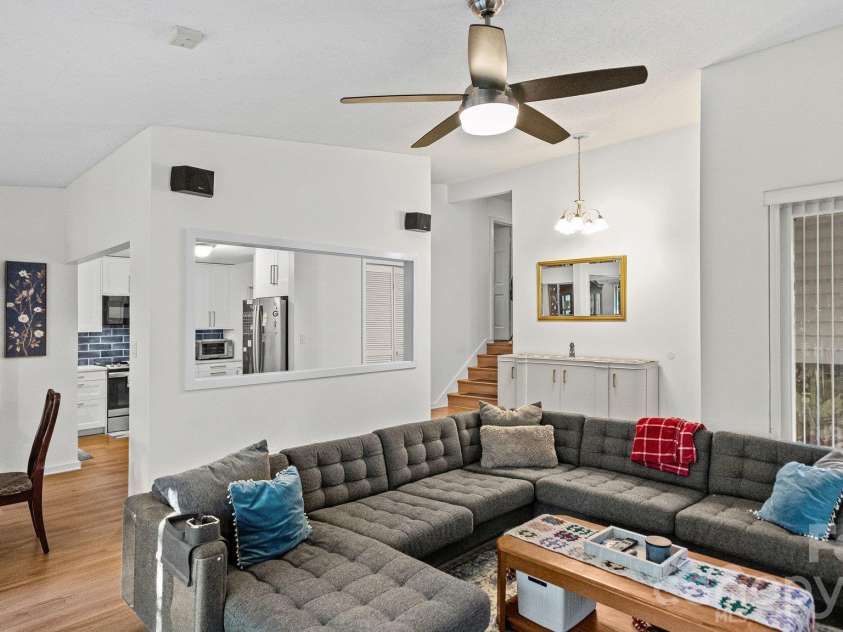 1702 Renard Ridge Road, Charlotte, NC 28212.  MLS# CAR4435819, YatesRealty ID 57797. 