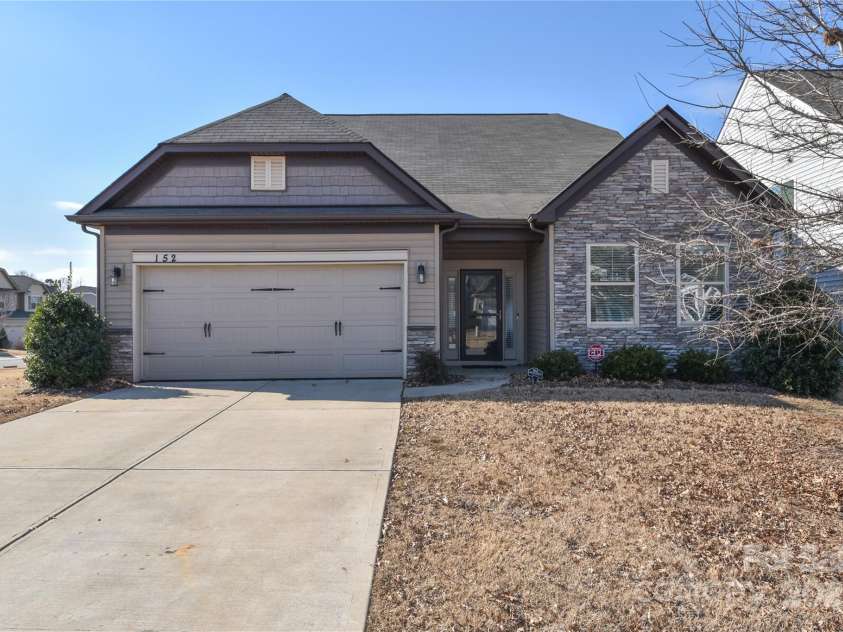 152 Suggs Mill Drive, Mooresville, NC 28115.  MLS# CAR4217708, YatesRealty ID 578. 