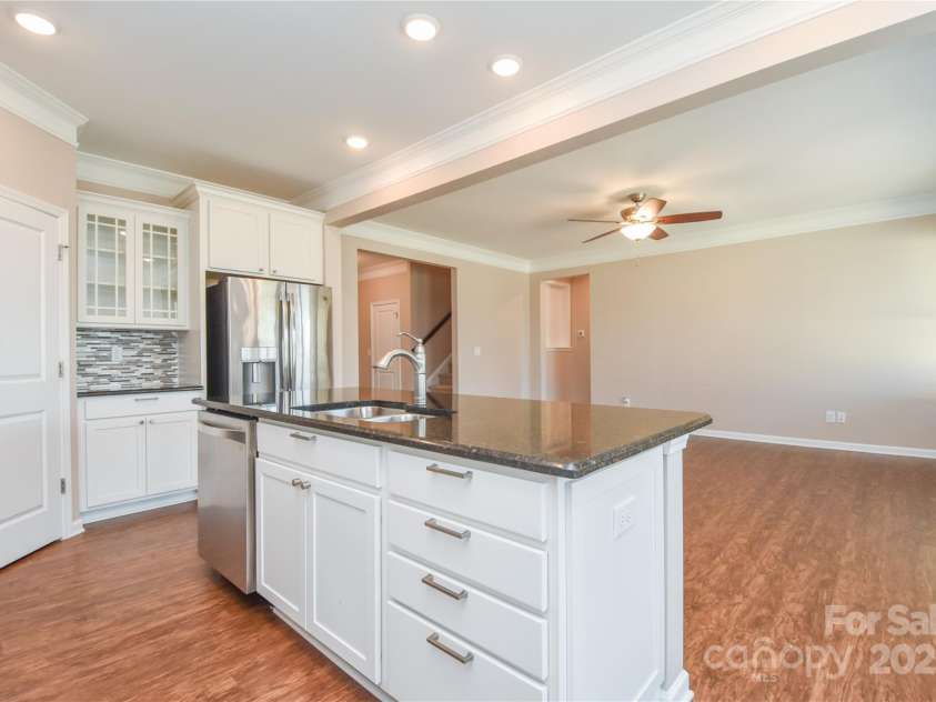 152 Suggs Mill Drive, Mooresville, NC 28115.  MLS# CAR4217708, YatesRealty ID 578. 