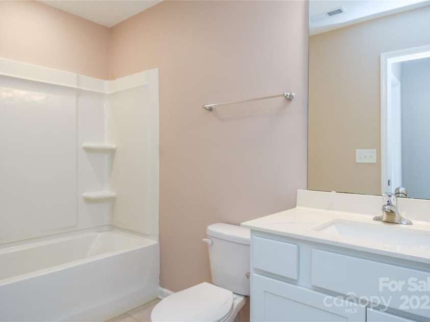 152 Suggs Mill Drive, Mooresville, NC 28115.  MLS# CAR4217708, YatesRealty ID 578. 
