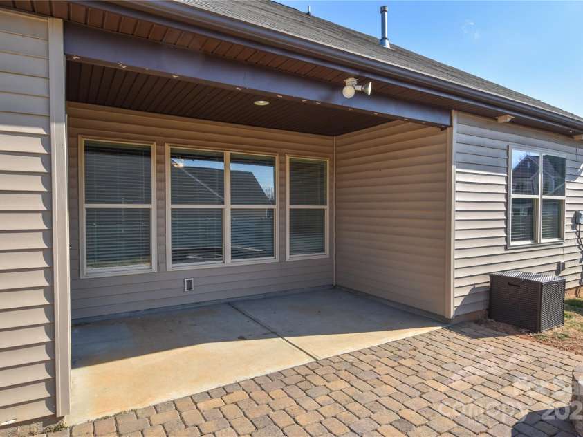 152 Suggs Mill Drive, Mooresville, NC 28115.  MLS# CAR4217708, YatesRealty ID 578. 