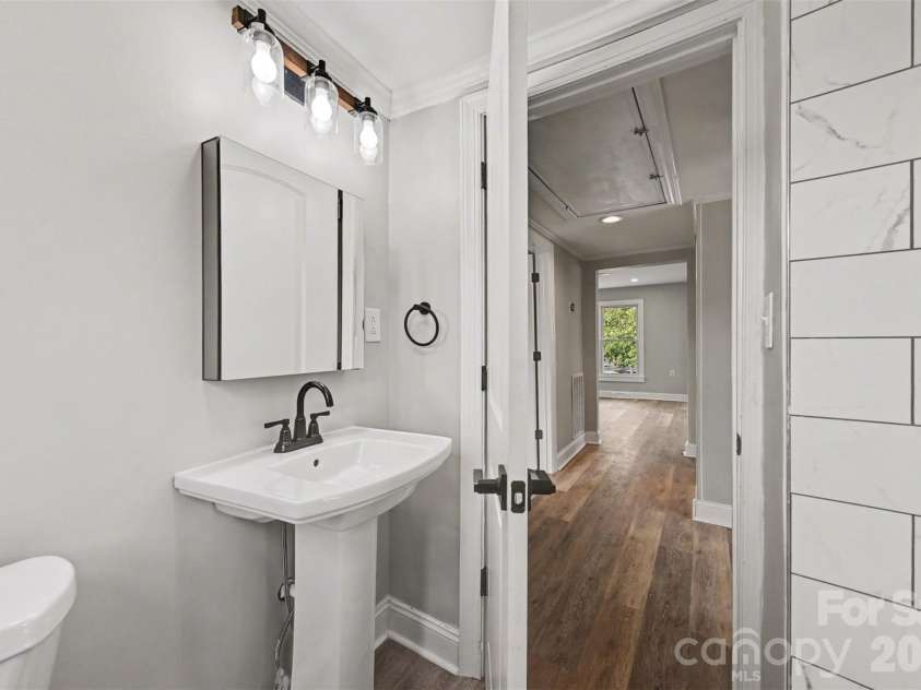 1010 Kentucky Street, Kannapolis, NC 28083.  MLS# CAR4352987, YatesRealty ID 5780. 