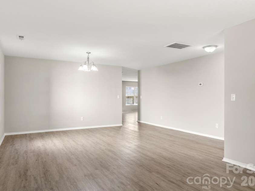 12028 Red Leaf Drive, Charlotte, NC 28215.  MLS# CAR4434312, YatesRealty ID 57804. 