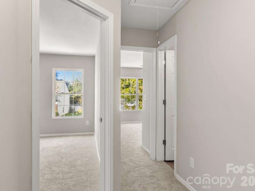 12028 Red Leaf Drive, Charlotte, NC 28215.  MLS# CAR4434312, YatesRealty ID 57804. 