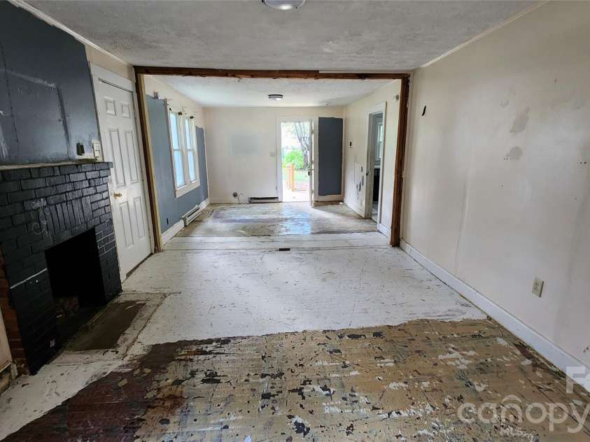 155 Hayes Avenue, Hudson, NC 28638.  MLS# CAR4433605, YatesRealty ID 57813. 