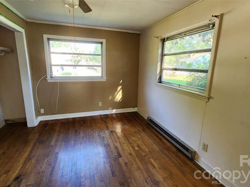 155 Hayes Avenue, Hudson, NC 28638.  MLS# CAR4433605, YatesRealty ID 57813. 