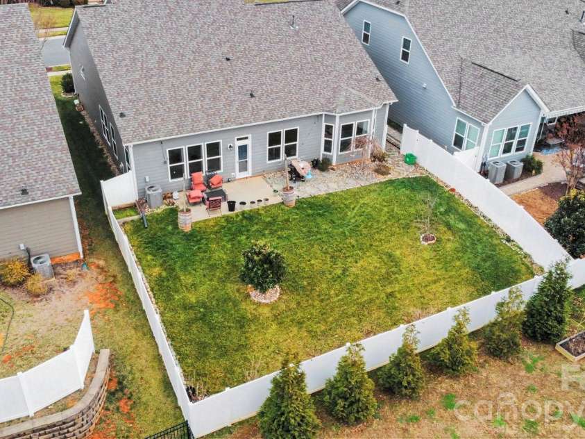 3013 Bonterra Boulevard, Indian Trail, NC 28079.  MLS# CAR4435336, YatesRealty ID 57815. Fenced yard