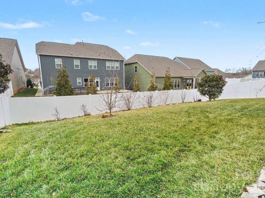 3013 Bonterra Boulevard, Indian Trail, NC 28079.  MLS# CAR4435336, YatesRealty ID 57815. Fenced yard