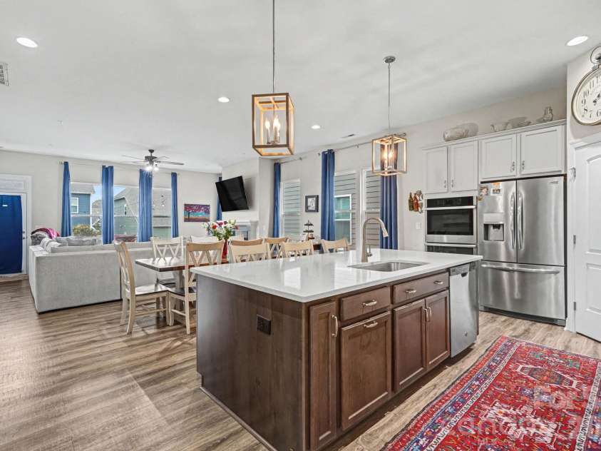 3013 Bonterra Boulevard, Indian Trail, NC 28079.  MLS# CAR4435336, YatesRealty ID 57815. Kitchen area