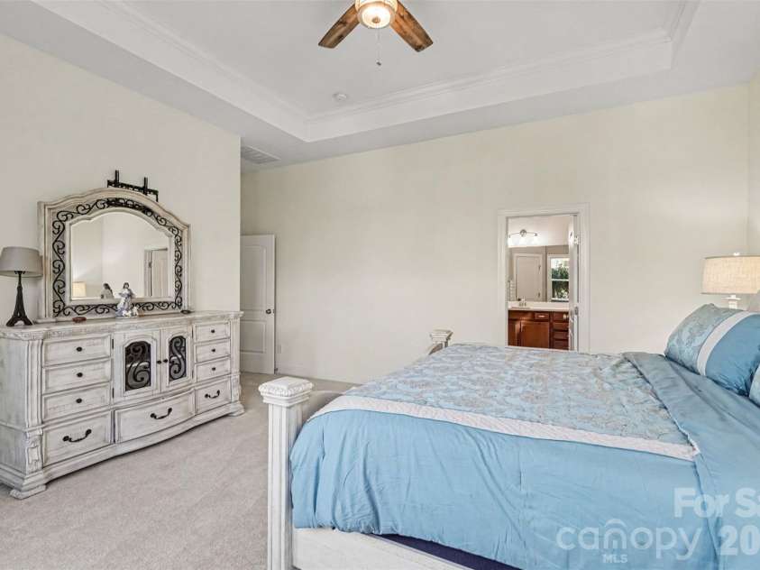 3013 Bonterra Boulevard, Indian Trail, NC 28079.  MLS# CAR4435336, YatesRealty ID 57815. Primary bedroom