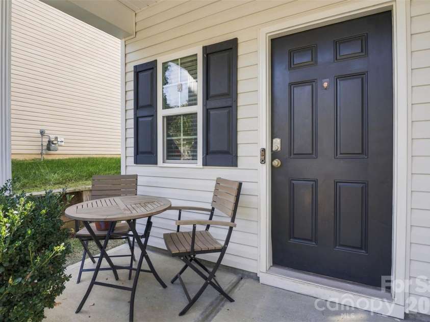 11228 Deer Chase Lane, Charlotte, NC 28262.  MLS# CAR4432965, YatesRealty ID 57819. 
