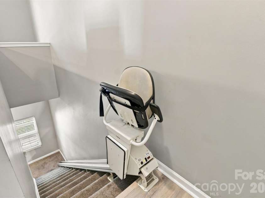 11228 Deer Chase Lane, Charlotte, NC 28262.  MLS# CAR4432965, YatesRealty ID 57819. 