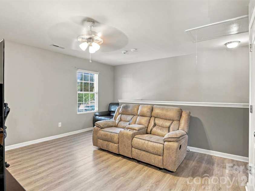11228 Deer Chase Lane, Charlotte, NC 28262.  MLS# CAR4432965, YatesRealty ID 57819. 