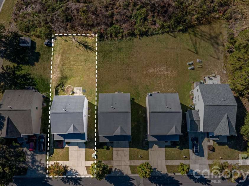 11228 Deer Chase Lane, Charlotte, NC 28262.  MLS# CAR4432965, YatesRealty ID 57819. 