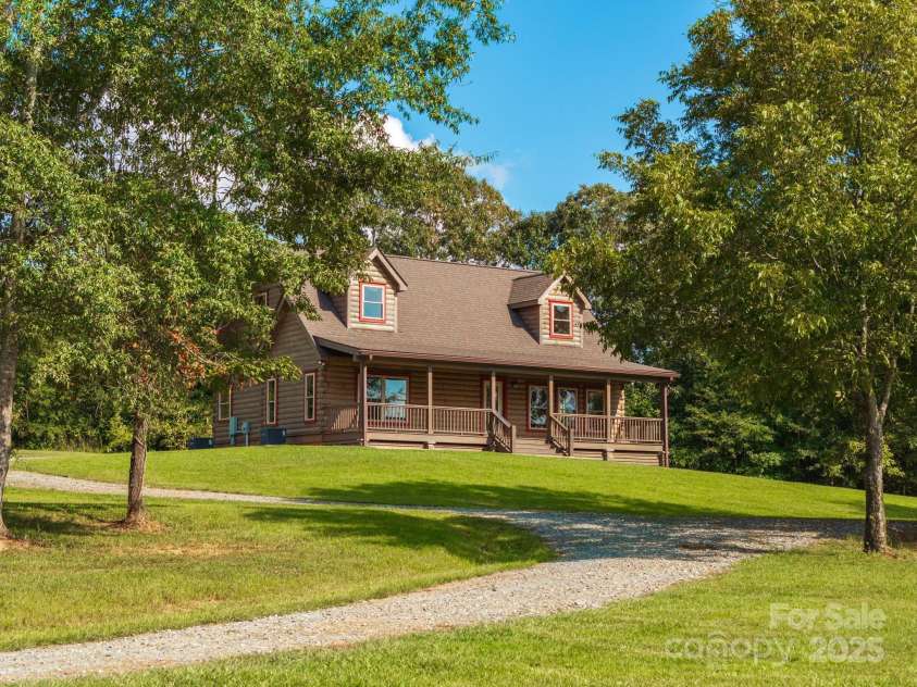 185 Robinson Acres Lane, Rutherfordton, NC 28139.  MLS# CAR4305665, YatesRealty ID 5782. 
