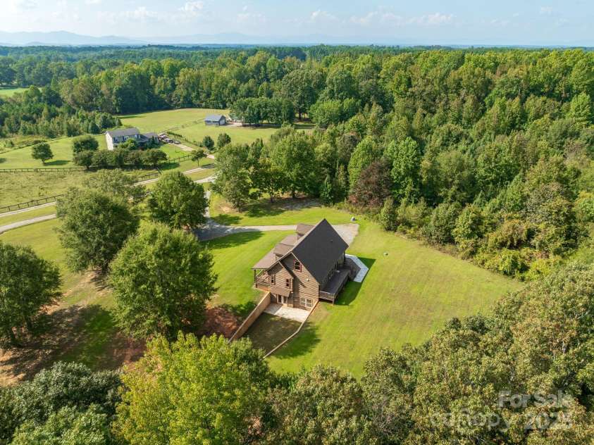 185 Robinson Acres Lane, Rutherfordton, NC 28139.  MLS# CAR4305665, YatesRealty ID 5782. 