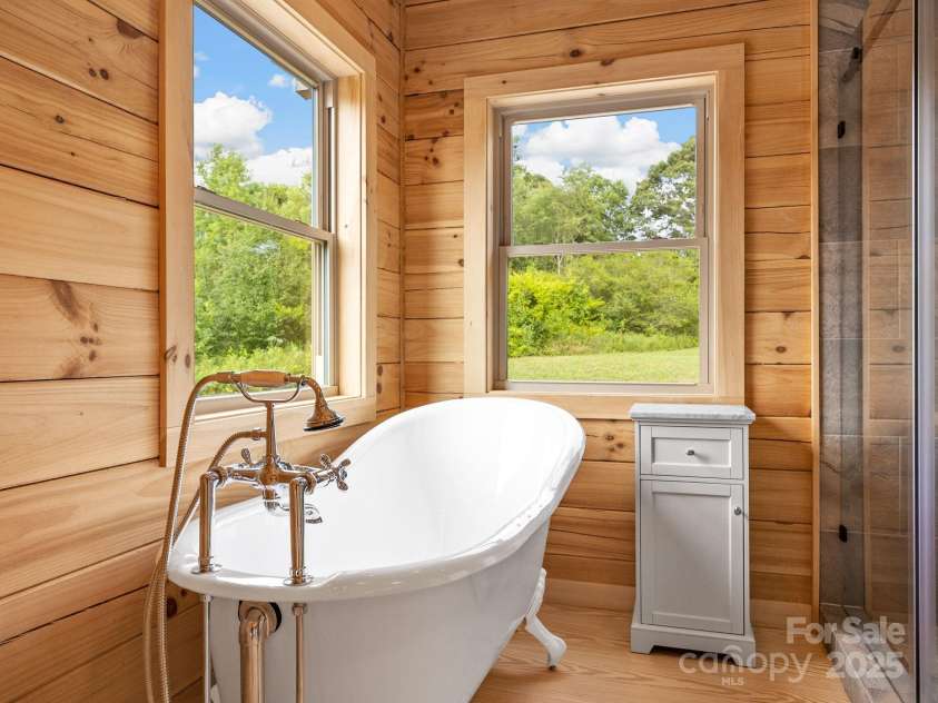 185 Robinson Acres Lane, Rutherfordton, NC 28139.  MLS# CAR4305665, YatesRealty ID 5782. 
