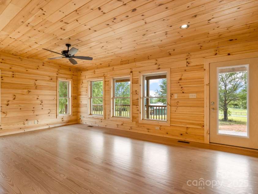 185 Robinson Acres Lane, Rutherfordton, NC 28139.  MLS# CAR4305665, YatesRealty ID 5782. 