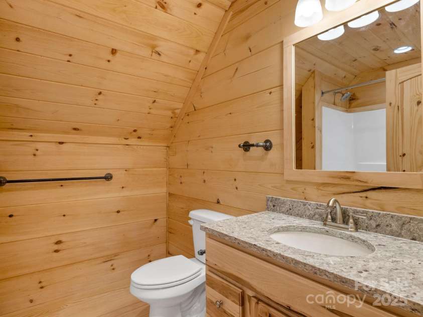 185 Robinson Acres Lane, Rutherfordton, NC 28139.  MLS# CAR4305665, YatesRealty ID 5782. 