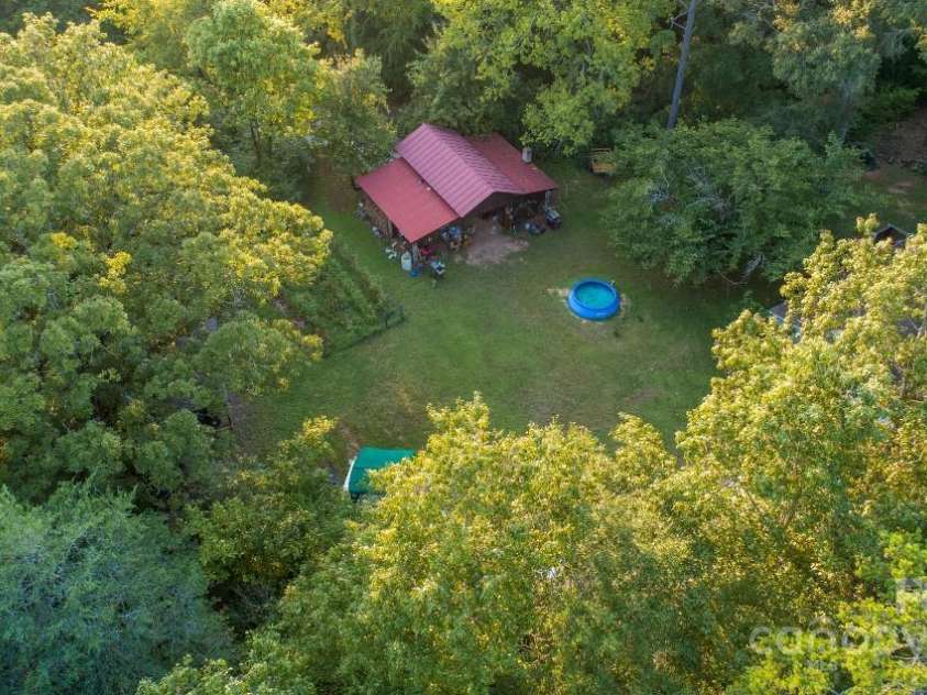 9226 Maggie Robinson Road, Waxhaw, NC 28173.  MLS# CAR4189010, YatesRealty ID 5782. 