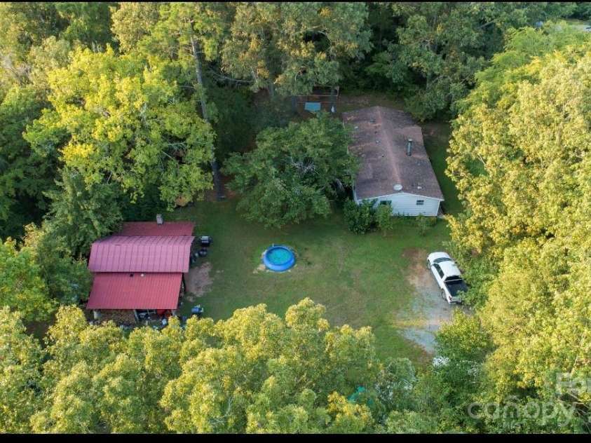 9226 Maggie Robinson Road, Waxhaw, NC 28173.  MLS# CAR4189010, YatesRealty ID 5782. 