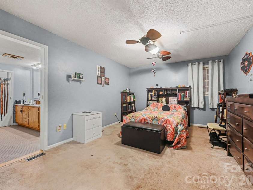 2040 Providence Church Road, Salisbury, NC 28146.  MLS# CAR4403254, YatesRealty ID 57821. Master with ensuite bath 2