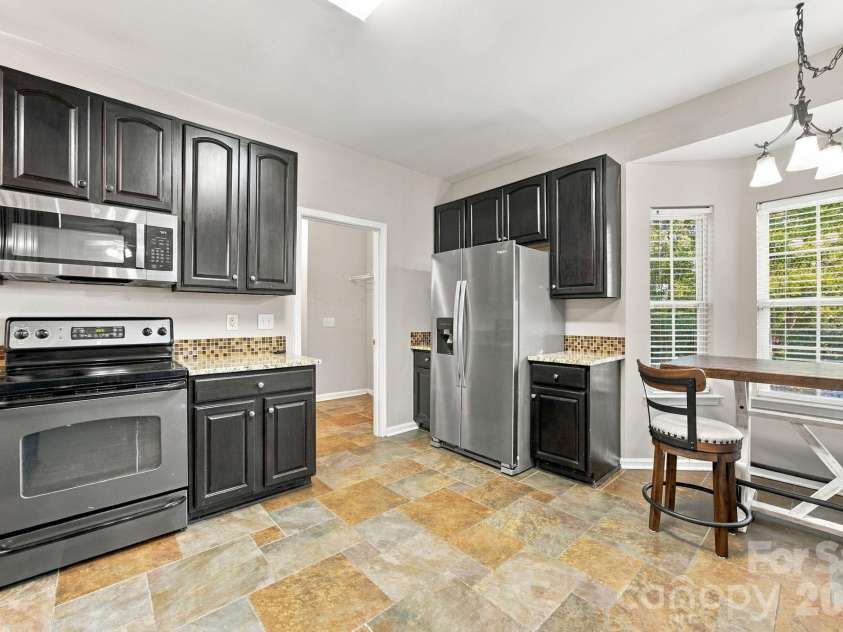 17237 Baldwin Hall Drive, Charlotte, NC 28277.  MLS# CAR4410882, YatesRealty ID 57822. 