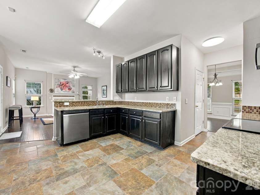 17237 Baldwin Hall Drive, Charlotte, NC 28277.  MLS# CAR4410882, YatesRealty ID 57822. 