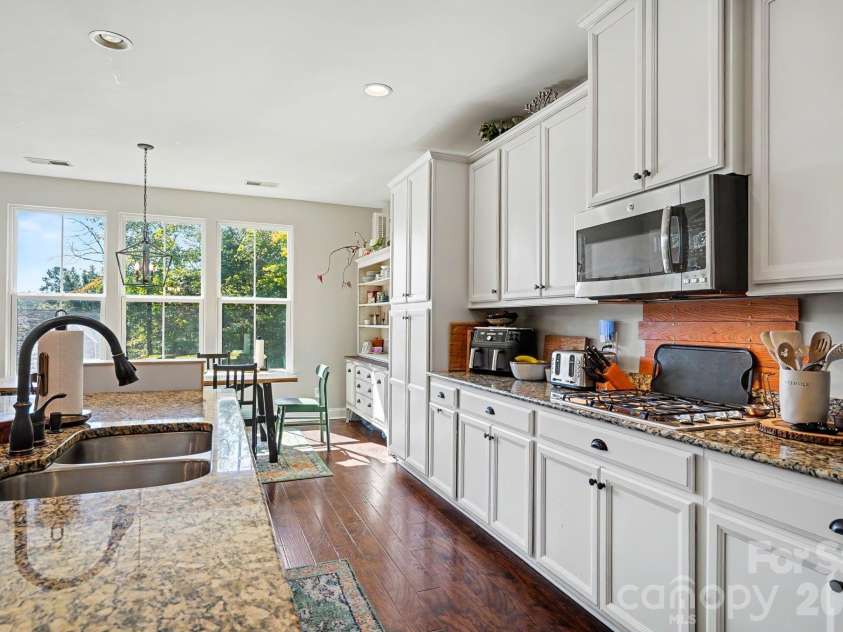8414 Early Bird Way, Mint Hill, NC 28227.  MLS# CAR4436076, YatesRealty ID 57826. 