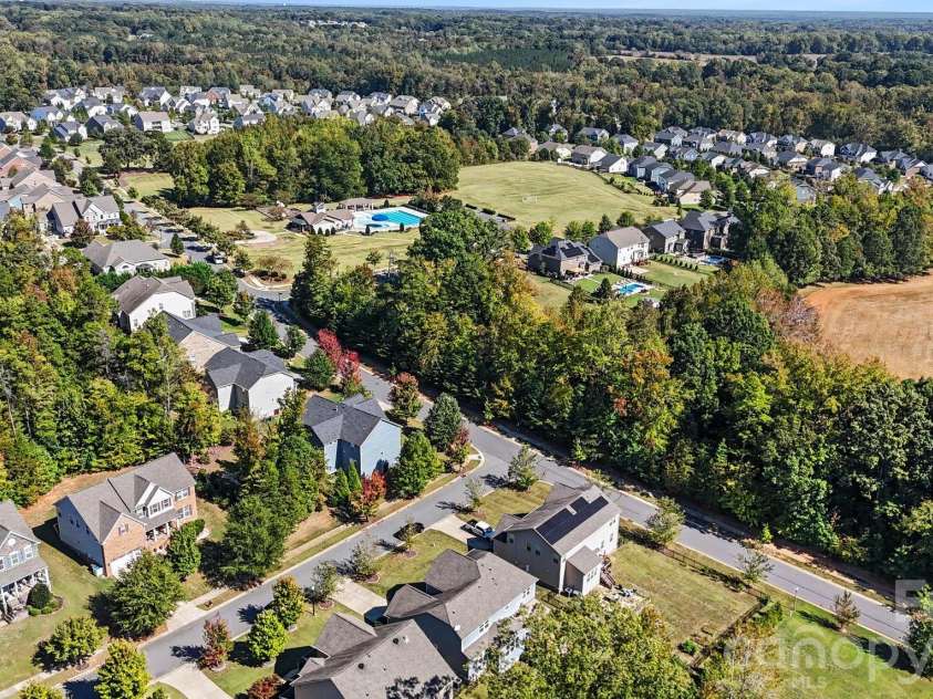 8414 Early Bird Way, Mint Hill, NC 28227.  MLS# CAR4436076, YatesRealty ID 57826. 
