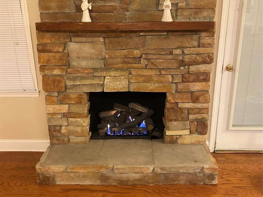 201 Glenwood Drive, Blacksburg, SC 29702.  MLS# CAR4246065, YatesRealty ID 5783. 