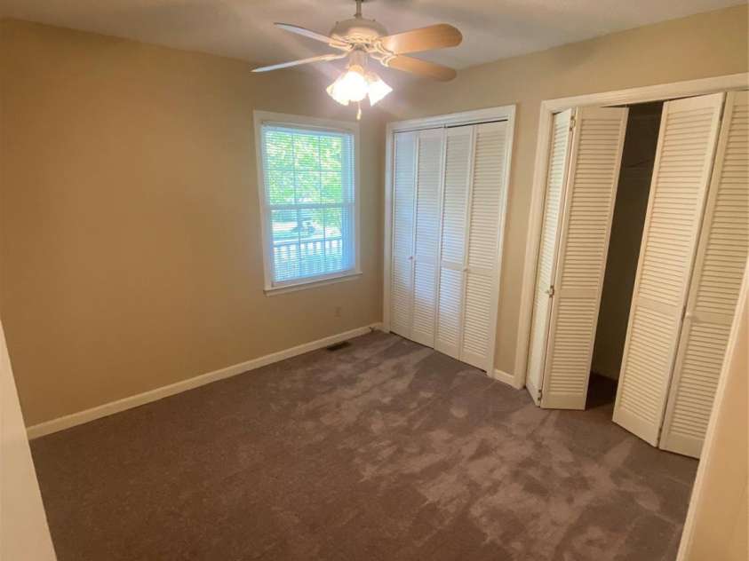 201 Glenwood Drive, Blacksburg, SC 29702.  MLS# CAR4246065, YatesRealty ID 5783. 