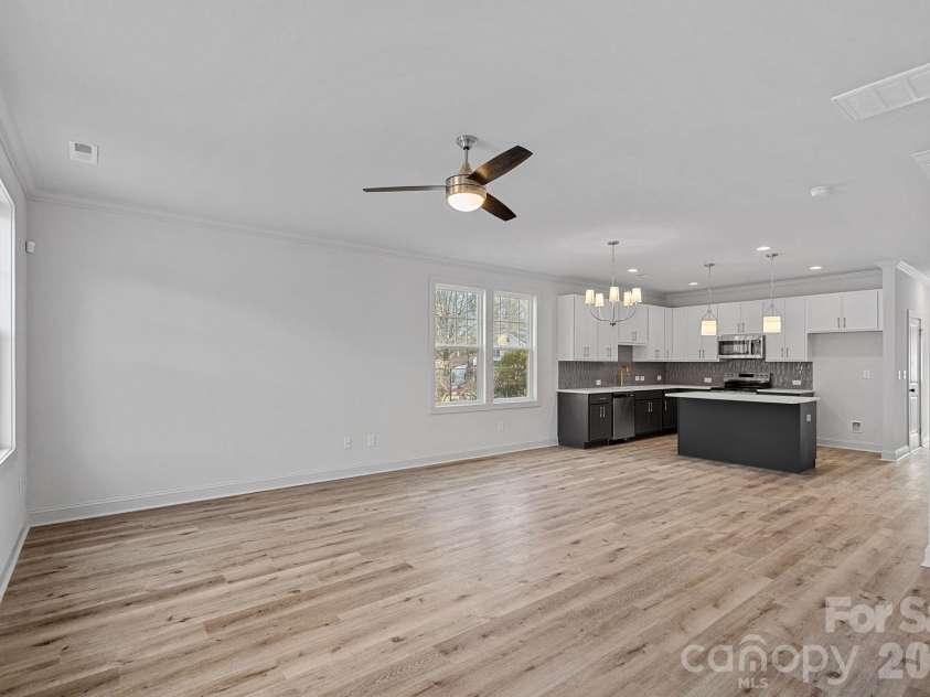 4420 Northaven Drive, Charlotte, NC 28206.  MLS# CAR4341032, YatesRealty ID 5783. 