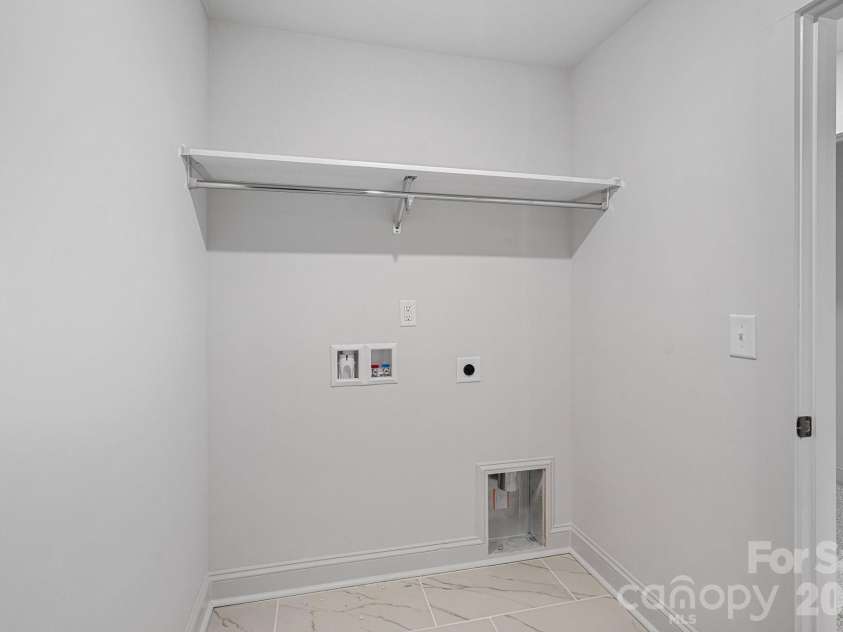 4420 Northaven Drive, Charlotte, NC 28206.  MLS# CAR4341032, YatesRealty ID 5783. 