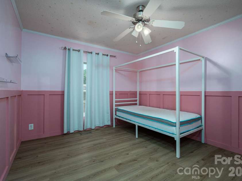 417 Pinnacle Road, Kings Mountain, NC 28086.  MLS# CAR4436311, YatesRealty ID 57832. 