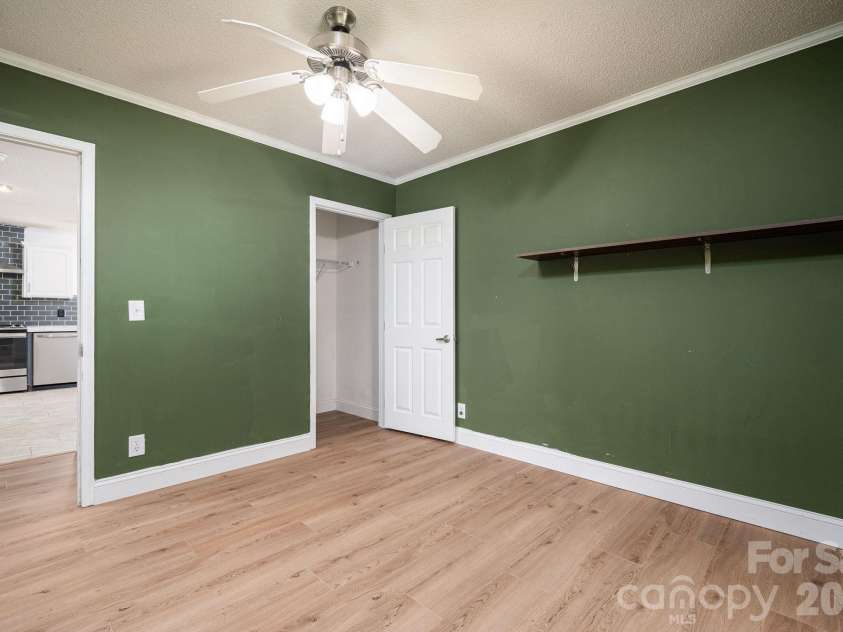 417 Pinnacle Road, Kings Mountain, NC 28086.  MLS# CAR4436311, YatesRealty ID 57832. 